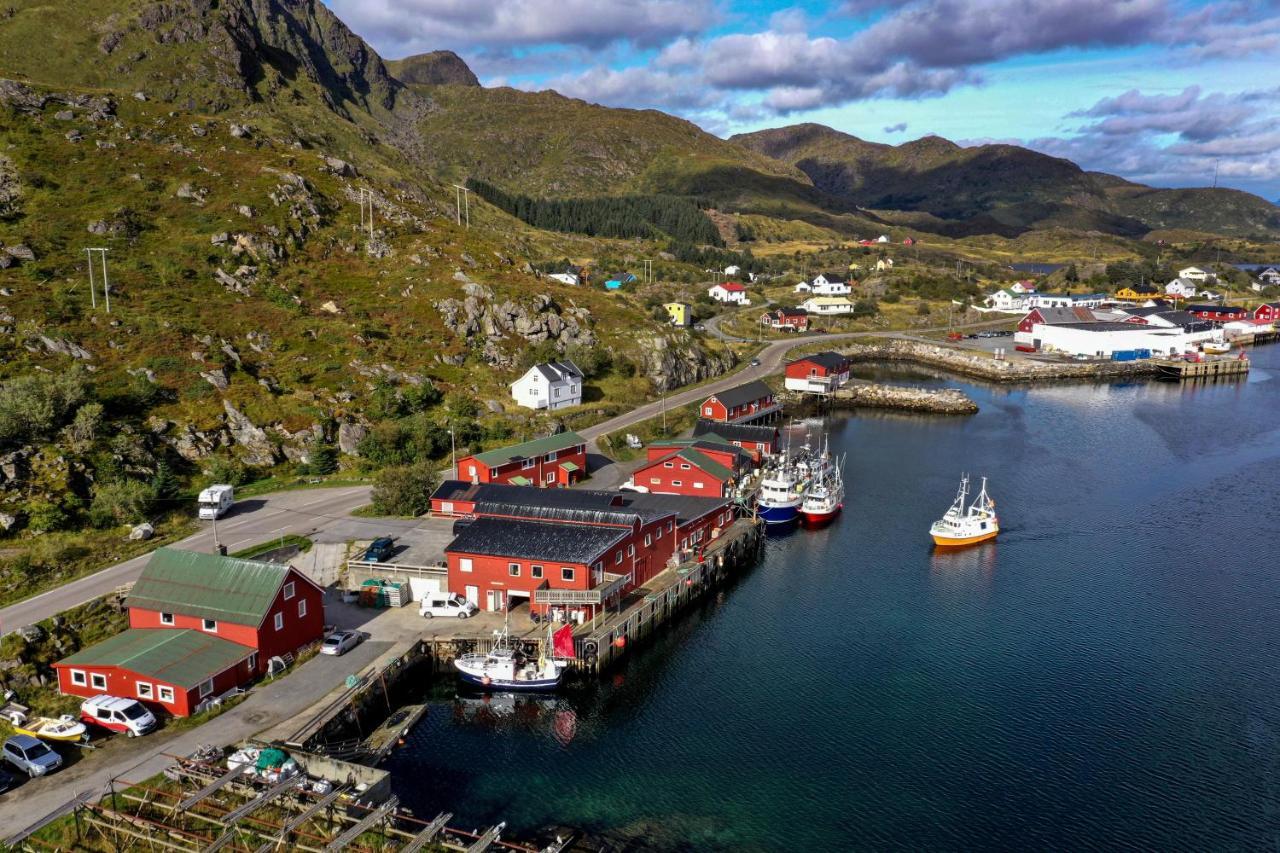 Fish Factory -The Real Lofoten Experience Ballstad Exterior photo